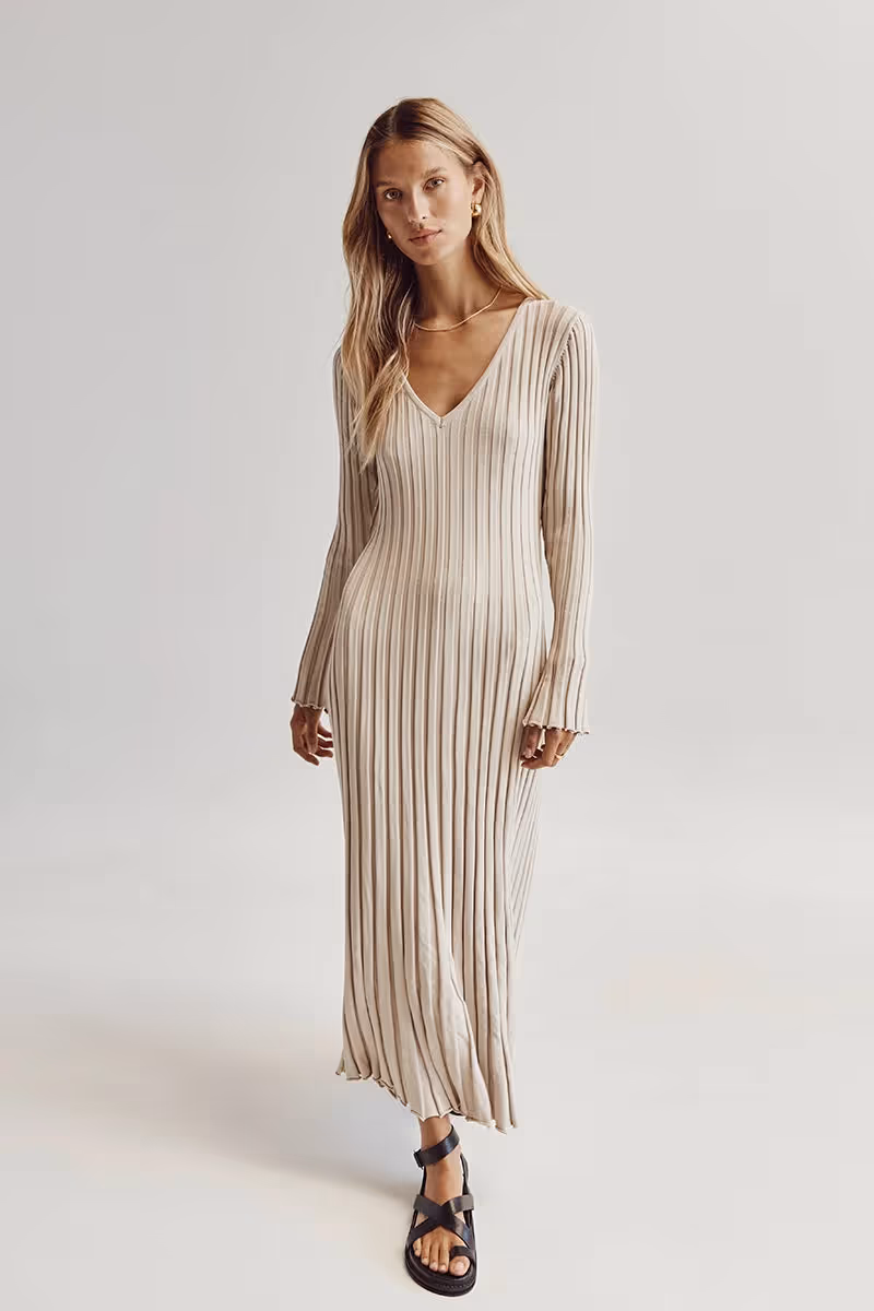 Sleeved Knit Midi Dress